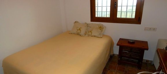 4 bedrooms House in Alcaucin, Spain No. 45136 6