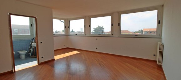 2 bedrooms Apartment in Marcallo con Casone, Italy No. 296779 16