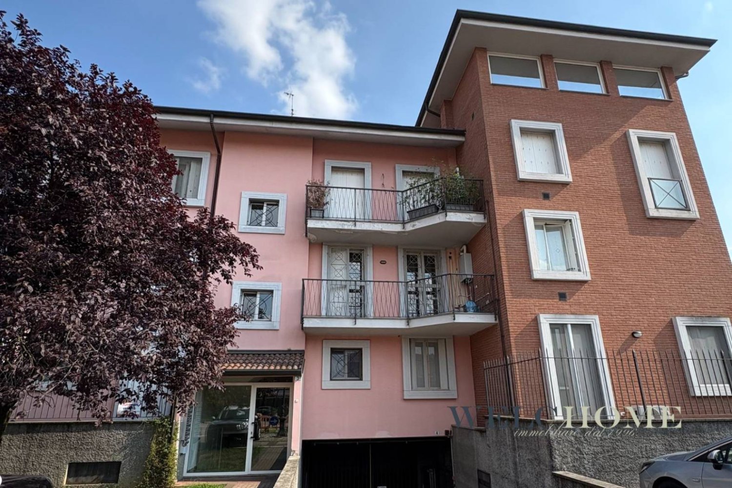 2 bedrooms Apartment in Marcallo con Casone, Italy No. 296779