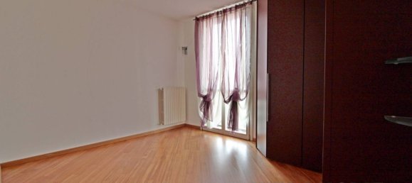 2 bedrooms Apartment in Marcallo con Casone, Italy No. 296779 10