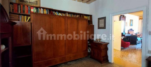 4 bedrooms Apartment in Venice, Italy No. 61517 19