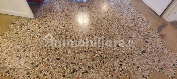 4 bedrooms Apartment in Venice, Italy No. 61517 17