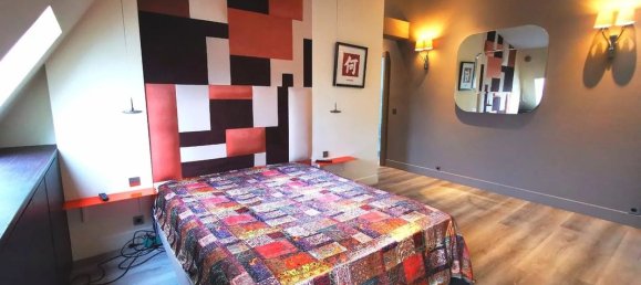 3 bedrooms Duplex in Paris, France No. 182657 3