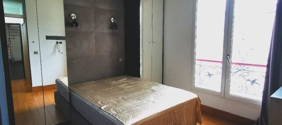 3 bedrooms Duplex in Paris, France No. 182657 5