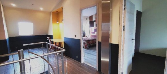 3 bedrooms Duplex in Paris, France No. 182657 14