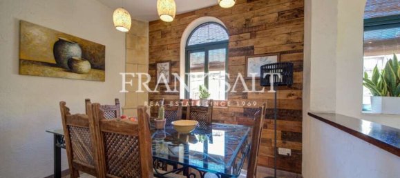 3 Schlafzimmer Maisonette-Wohnung in Victoria, Malta, Nr. 2773 8