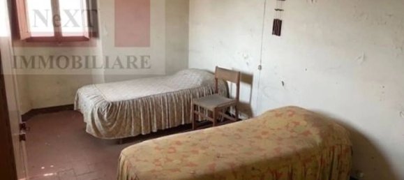 4 bedrooms Apartment in Rignano sull'Arno, Italy No. 337554 4