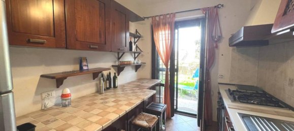 4-Zimmer Haus in Guidonia Montecelio, Italy, Nr. 35902 8