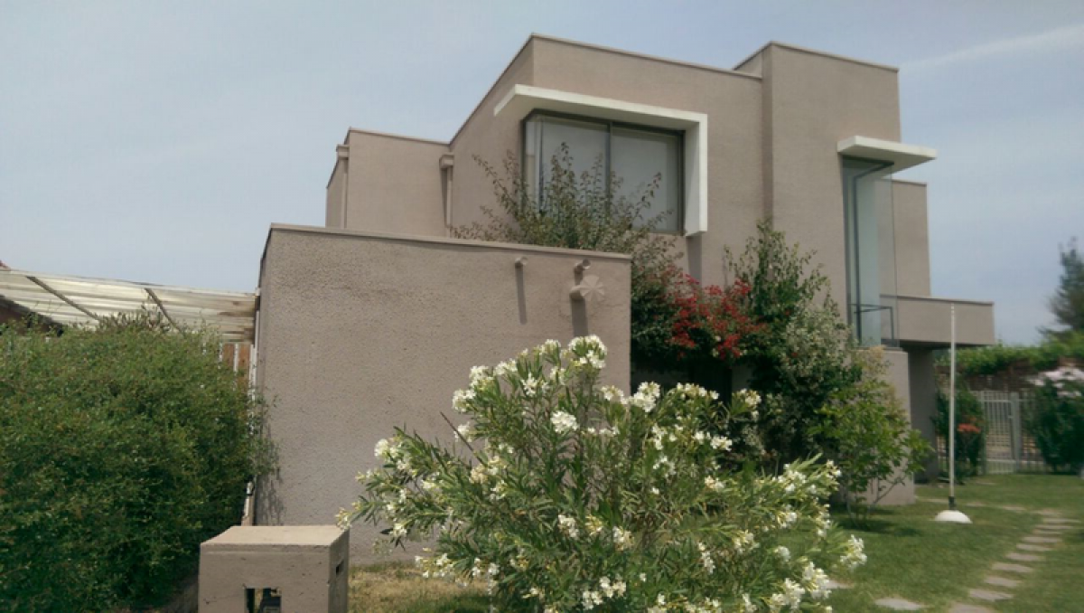 4 bedrooms House in Chacabuco, Chile No. 2781