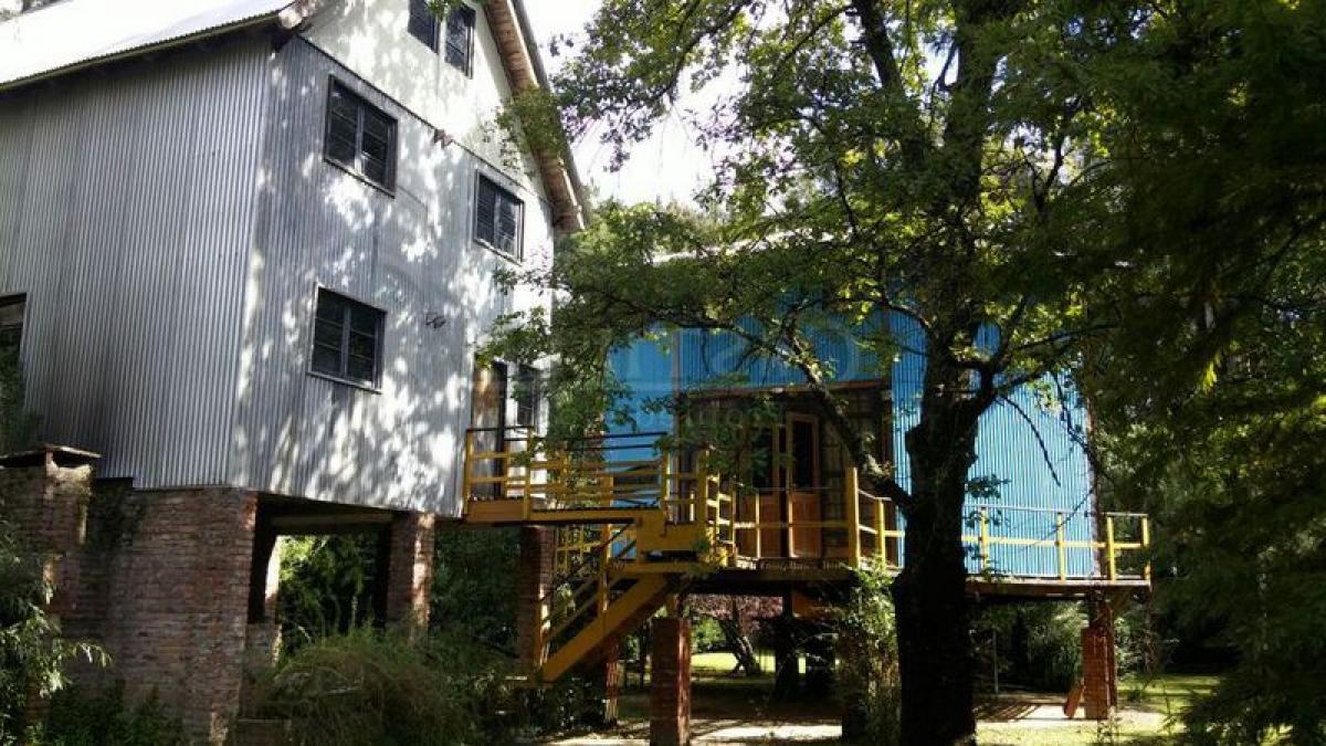 4 bedrooms House in Tigre, Argentina No. 64492