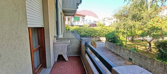 4-salle Propriété commerciale à Terranuova Bracciolini, Italy No. 178460 16