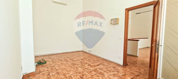 4-salle Propriété commerciale à Terranuova Bracciolini, Italy No. 178460 5