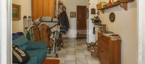 3 rooms Apartment in Bergamo, Italy No. 124424 6