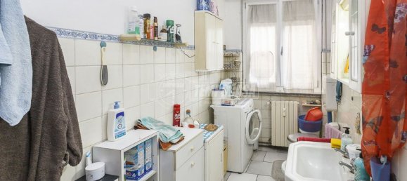 3 rooms Apartment in Bergamo, Italy No. 124424 15