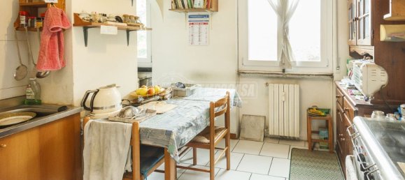 3 rooms Apartment in Bergamo, Italy No. 124424 7