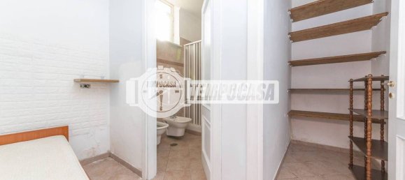 2 bedrooms Apartment in Rome, Italy No. 345127 23