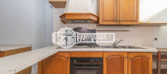 2 bedrooms Apartment in Rome, Italy No. 345127 8