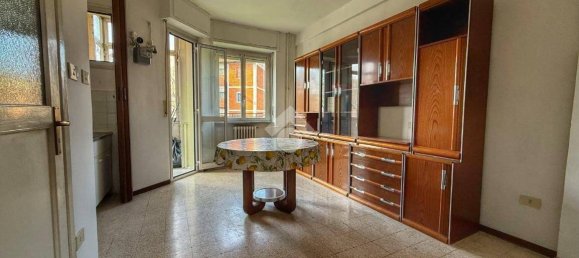 1 chambre Appartement à Turin, Italy No. 49719 7