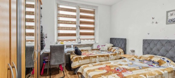 24 rooms Building in Duisburg, Germany No. 25162 10