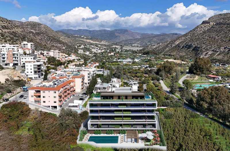 3 bedrooms Apartment in Germasogeia, Cyprus No. 18275