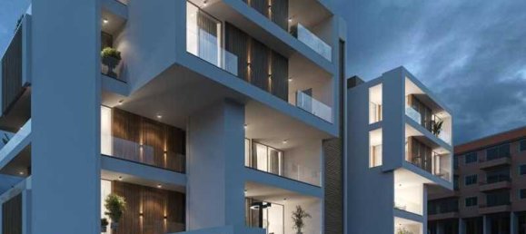 3 bedrooms Apartment in Germasogeia, Cyprus No. 18275 3