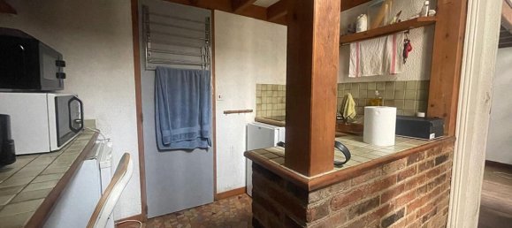 1 bedroom Apartment in Saint-Denis, France No. 179772 4