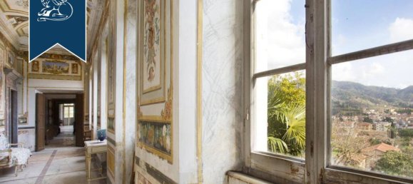 30 Schlafzimmer Villa in Carrara, Italy, Nr. 329322 24