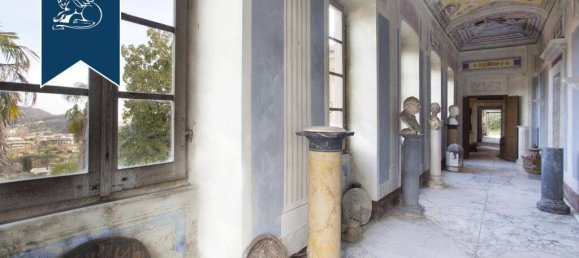 30 Schlafzimmer Villa in Carrara, Italy, Nr. 329322 34