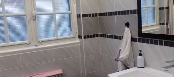 3 Schlafzimmer Haus in Vierzon, France, Nr. 43437 8