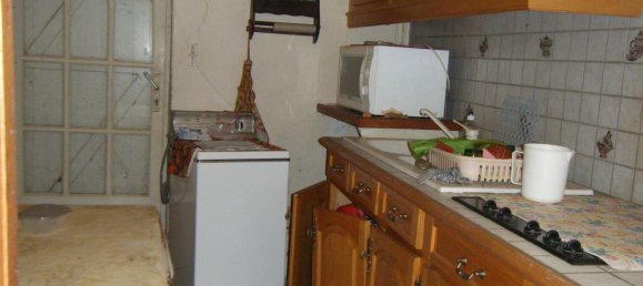 3 bedrooms House in Eure-et-Loir, France No. 68096 7