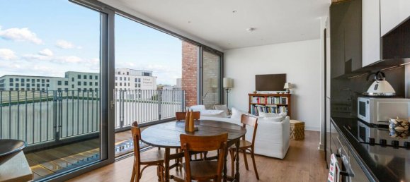 2 bedrooms Apartment in London, United Kingdom No. 4580 5