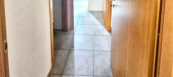 1 bedroom Apartment in Monte Roberto, Italy No. 293124 5