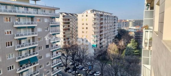 Apartamento T2 em Turin, Italy N.º 114353 2