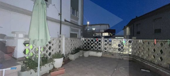 Apartamento de 7 habitaciónes en Pontedera, Italy No. 21919 22