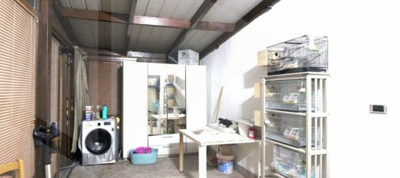 Apartamento de 7 habitaciónes en Pontedera, Italy No. 21919 17