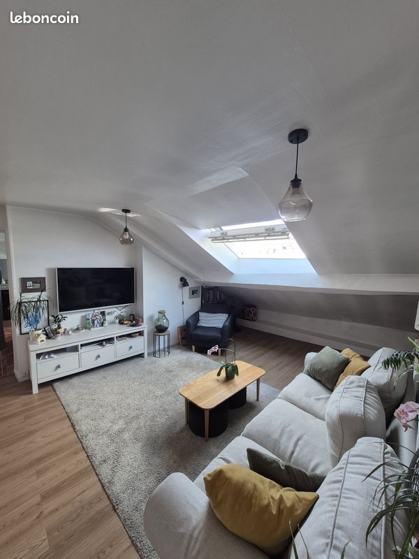 2 bedrooms Apartment in Versailles, France No. 322278