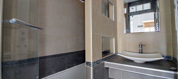 3 bedrooms Apartment in Carrieres-sous-Poissy, France No. 171639 15