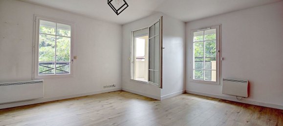 3 bedrooms Apartment in Carrieres-sous-Poissy, France No. 171639 2