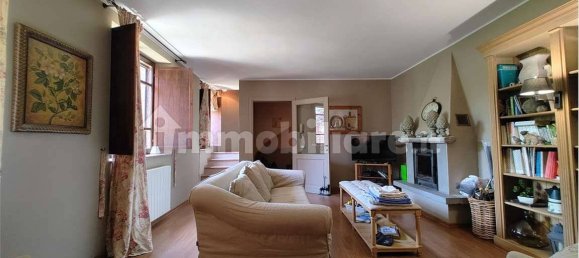 3 bedrooms House in Gropparello, Italy No. 346798 6