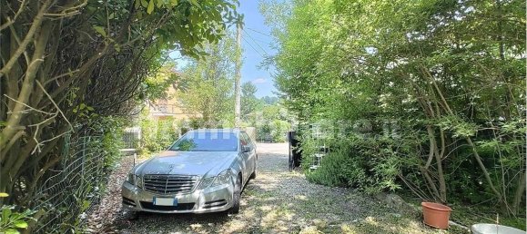 3 bedrooms House in Gropparello, Italy No. 346798 24