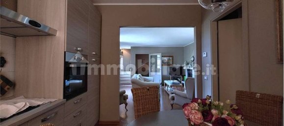 3 bedrooms House in Gropparello, Italy No. 346798 10