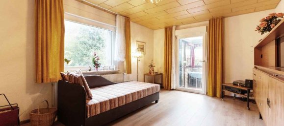 4 rooms House in Cologne, Germany No. 189028 2