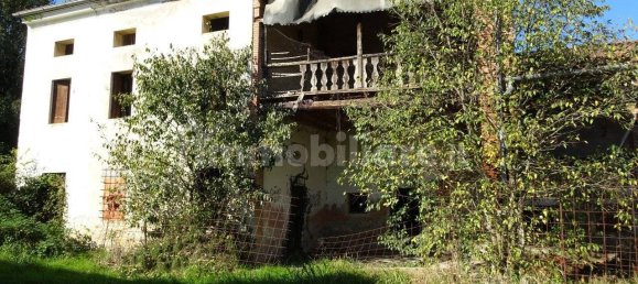 4 bedrooms House in Monteviale, Italy No. 179175 3