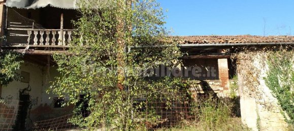 4 bedrooms House in Monteviale, Italy No. 179175 5