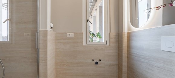 3 bedrooms Apartment in Milan, Italy No. 272105 24