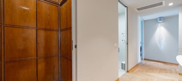 3 bedrooms Apartment in Milan, Italy No. 272105 13