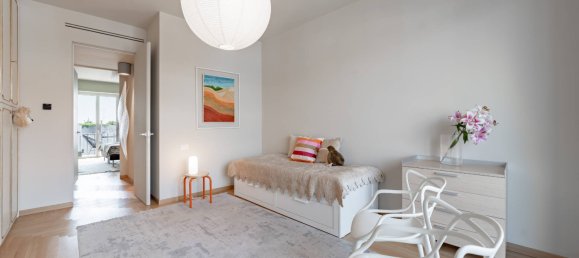 3 bedrooms Apartment in Milan, Italy No. 272105 15