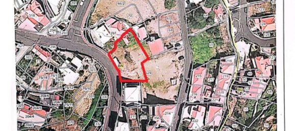 Terreno en Machico, Portugal 591 m² No. 92277 11