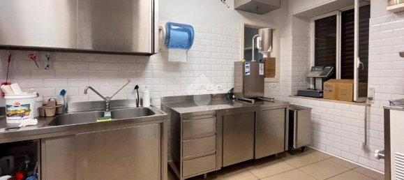 2 rooms Commercial property in Desenzano del Garda, Italy No. 272746 12