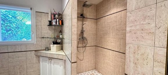 5 bedrooms House in Franqueville-Saint-Pierre, France No. 310666 12